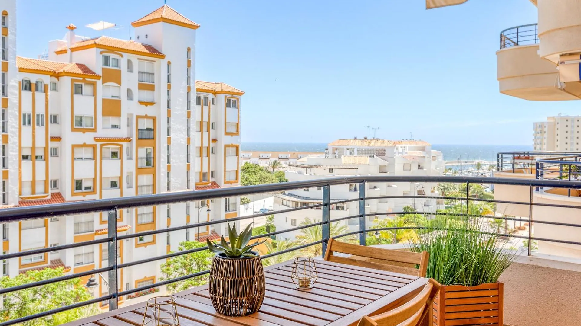 شقة Hanami Puerta Del Mar 2 إِستيبونا