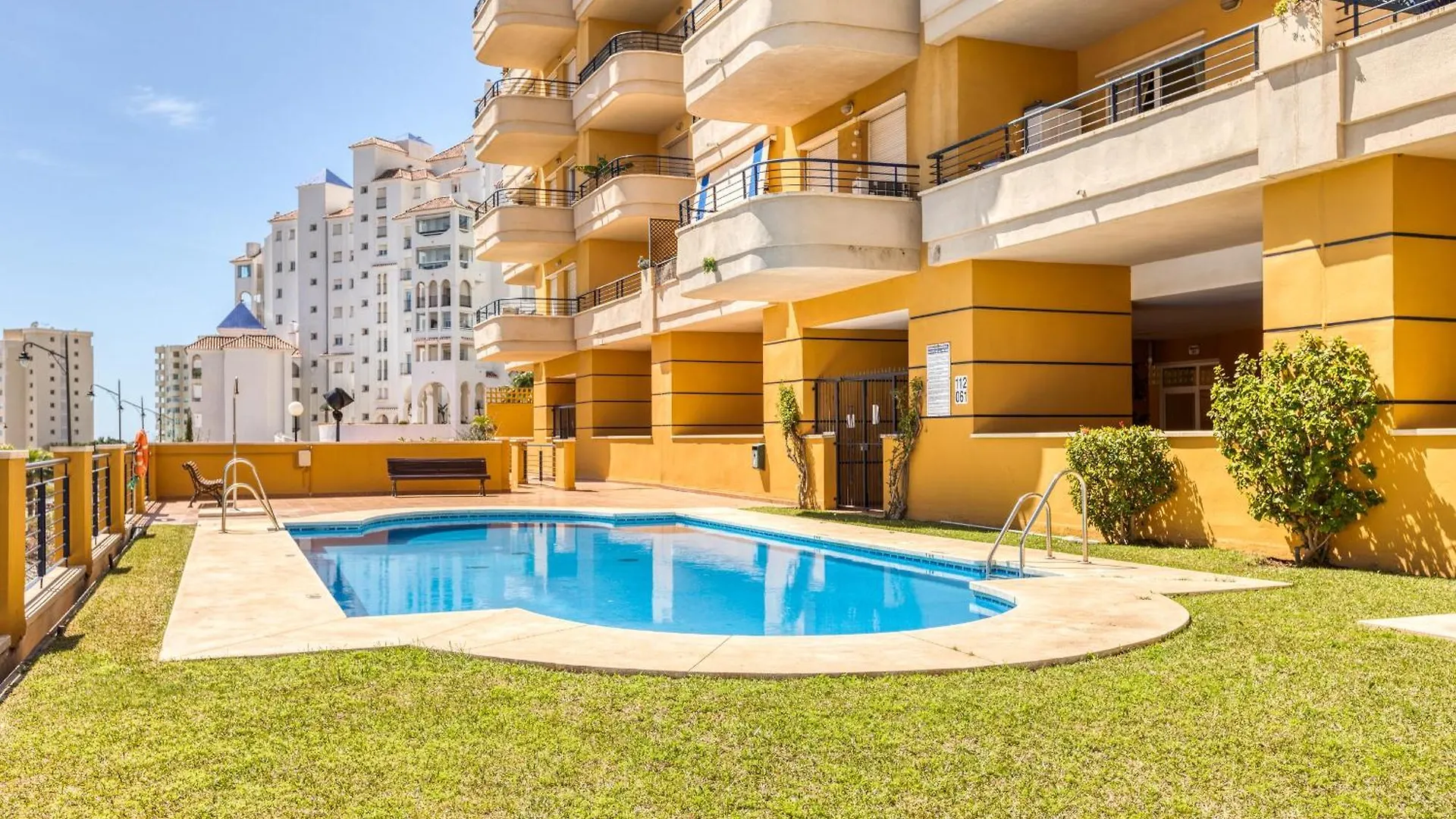 شقة Hanami Puerta Del Mar 2 إِستيبونا